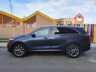 2019 Kia Sorento 8-speed III Prime Рестайлинг, серый, 3000000 рублей, вид 5