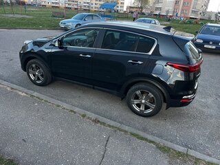 2020 Kia Sportage IV Рестайлинг, чёрный, 2100000 рублей, вид 5