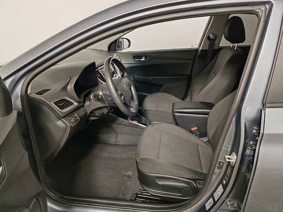 2020 Hyundai Solaris II Рестайлинг, серый, 1455000 рублей - вид 15
