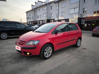 2007 Volkswagen Golf Plus I, красный, 650000 рублей, вид 3