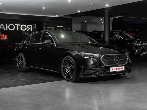 2026 Mercedes-Benz E-Класс 300 VI (W214, S214), чёрный, 10990000 рублей - вид 2