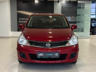 2010 Nissan Tiida I Рестайлинг, красный, 817000 рублей, вид 2