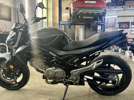 2013 Suzuki SFV 650 Gladius, чёрный, 500000 рублей, вид 2