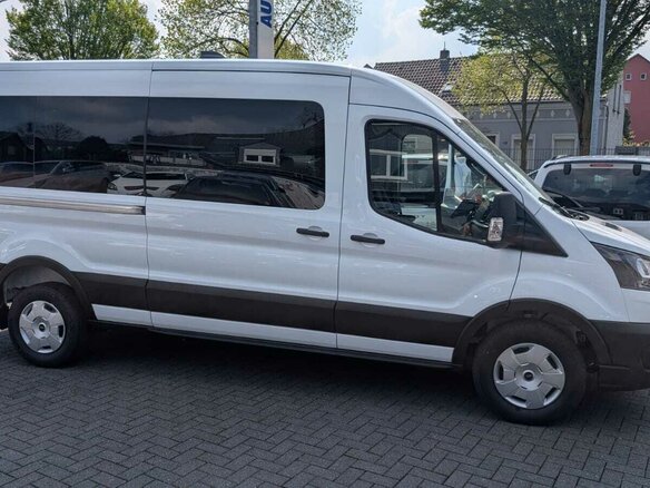 2025 Ford Transit, белый, 8280000 рублей - вид 2