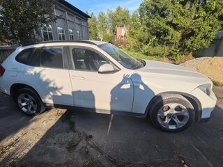 2013 BMW X1 20i I (E84) Рестайлинг, белый, 1250000 рублей, вид 2