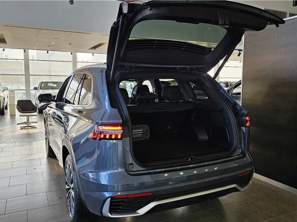 2026 Geely Monjaro, серый - вид 6