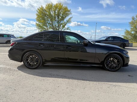 2019 BMW 3 серии 330i VII (G2x), чёрный, 3750000 рублей, вид 4
