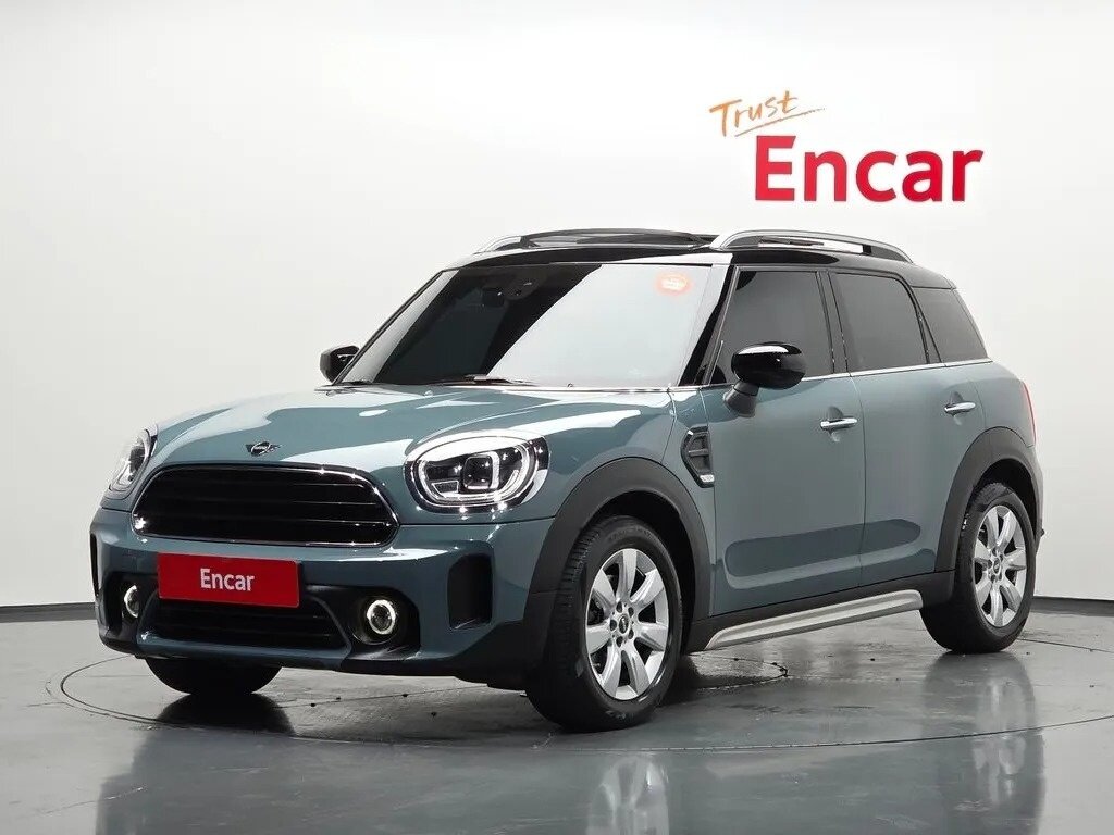 Открыть фотографии: Mini Countryman II Рестайлинг