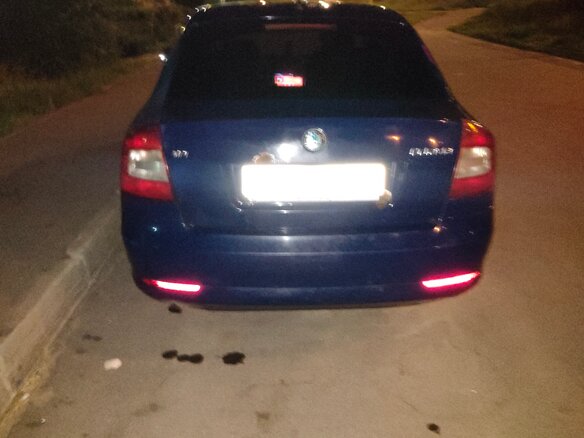 2011 Skoda Octavia II (A5) Рестайлинг, синий, 580000 рублей - вид 2