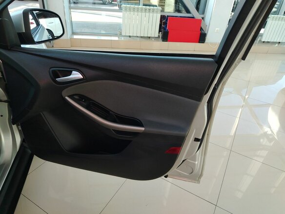 2011 Ford Focus III, серый, 549000 рублей - вид 11