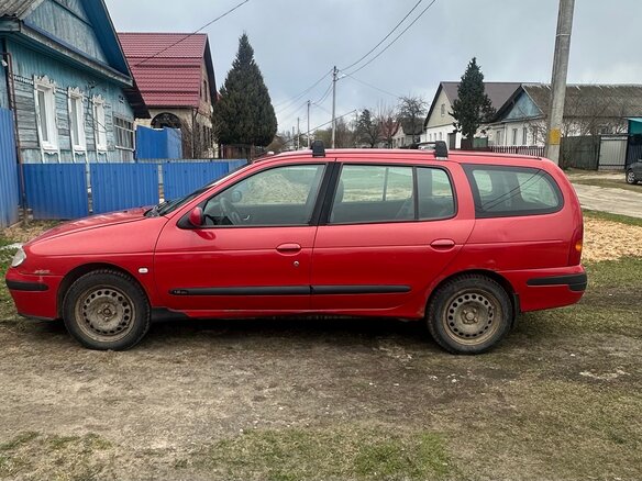 2003 Renault Megane I Рестайлинг, красный, 350000 рублей - вид 2