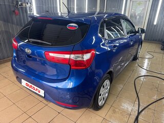 2013 Kia Rio 4-speed III, синий, 545000 рублей, вид 5