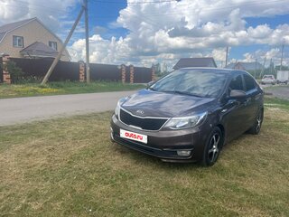 2016 Kia Rio III Рестайлинг, коричневый, 1100000 рублей, вид 1
