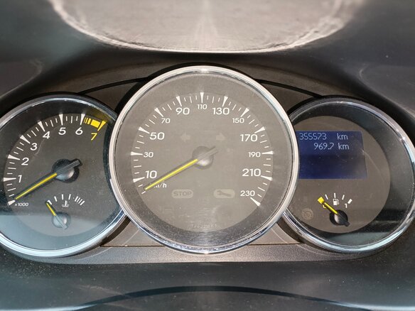2010 Renault Fluence I, серебристый, 510000 рублей - вид 9