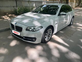 2016 BMW 5 серии 520i VI (F10/F11/F07) Рестайлинг, белый, 2500000 рублей, вид 1