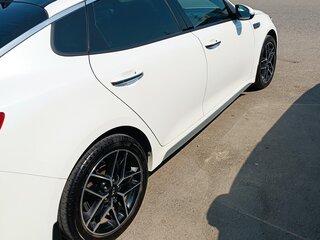 2018 Kia Optima IV Рестайлинг, белый, 1980000 рублей, вид 3
