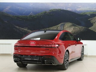2026 Audi A5 L Sportback III (B10), красный, 5850000 рублей, вид 4