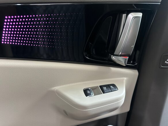 2024 Kia Carnival IV Рестайлинг, чёрный, 6500000 рублей - вид 12