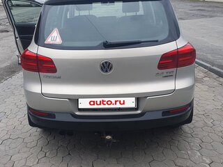 2012 Volkswagen Tiguan I Рестайлинг, серебристый, 1400000 рублей, вид 4