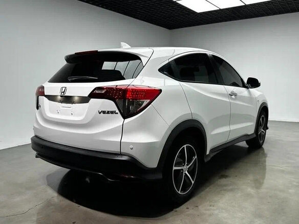 2022 Honda Vezel I Рестайлинг, белый, 1344000 рублей - вид 3