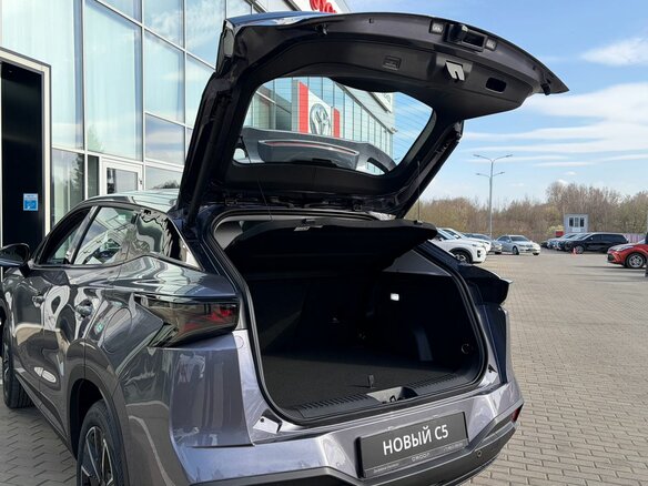 2026 Omoda C5 II, серый, 2779000 рублей - вид 16