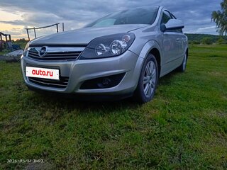 2010 Opel Astra H Рестайлинг, серебристый, 500000 рублей, вид 2