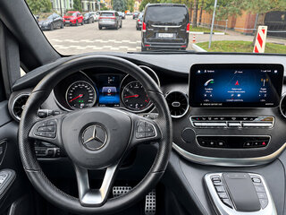 2023 Mercedes-Benz V-Класс Long 300 d длинный III (W447) Рестайлинг, чёрный, 9300000 рублей, вид 4