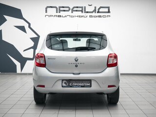 2016 Renault Sandero II, серый, 995000 рублей, вид 4