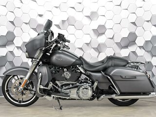 2017 Harley-Davidson Street Glide Special, чёрный, 1559000 рублей, вид 4