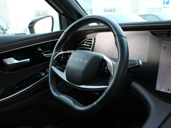 2023 Exeed VX I Рестайлинг, белый, 3038900 рублей - вид 12