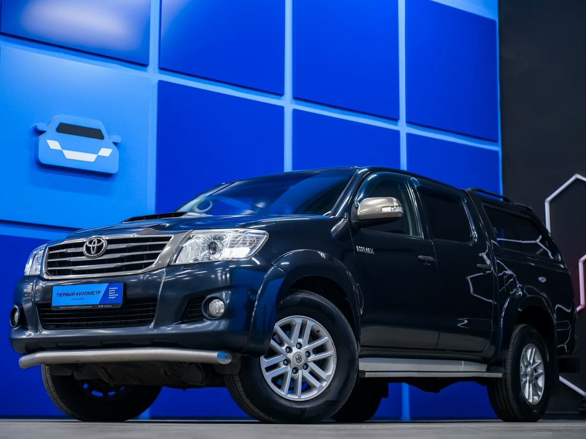 Открыть фотографии: Toyota Hilux VII Рестайлинг