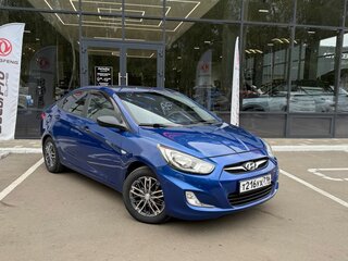 2013 Hyundai Solaris I, синий, 650000 рублей, вид 3