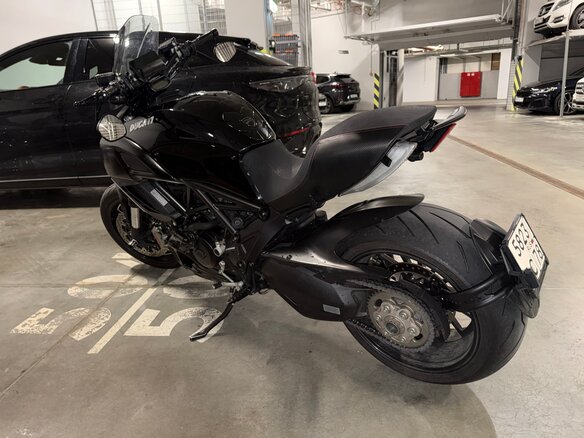 2012 Ducati Diavel, чёрный, 880000 рублей - вид 8