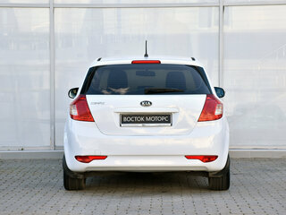2010 Kia Ceed I Рестайлинг, белый, 435000 рублей, вид 5