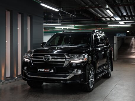 2020 Toyota Land Cruiser 200 Series Рестайлинг 2, чёрный, 9190000 рублей, вид 3