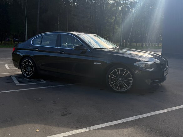 2012 BMW 5 серии 520d VI (F10/F11/F07), чёрный, 1590000 рублей - вид 2
