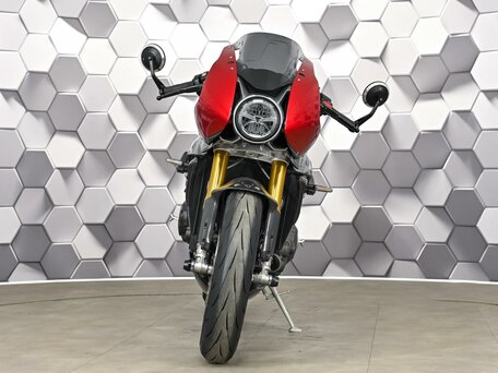 2023 Triumph Speed Triple, красный, 1327000 рублей, вид 5