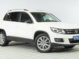 2013 Volkswagen Tiguan I Рестайлинг, белый, 1679000 рублей, вид 1