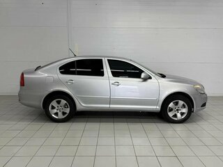 2012 Skoda Octavia II (A5) Рестайлинг, серебристый, 875000 рублей, вид 4