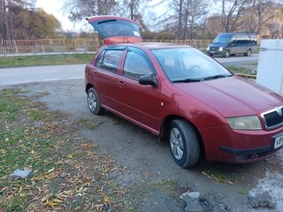 2001 Skoda Fabia I, красный, 105000 рублей, вид 3