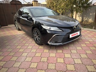 2021 Toyota Camry VIII (XV70) Рестайлинг, чёрный, 3150000 рублей, вид 2