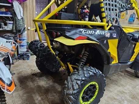2013 BRP Can-Am Maverick X RS DPS, жёлтый, 1800000 рублей, вид 3