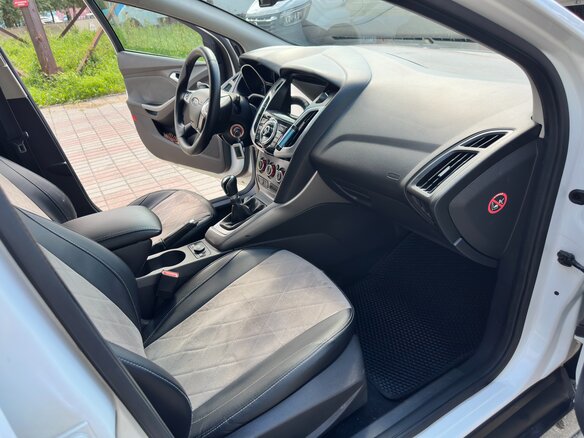 2012 Ford Focus III, белый, 780000 рублей - вид 8