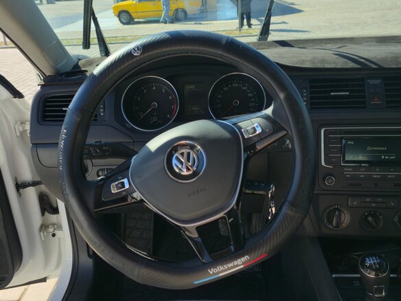 2015 Volkswagen Jetta VI Рестайлинг, белый, 1250000 рублей - вид 6