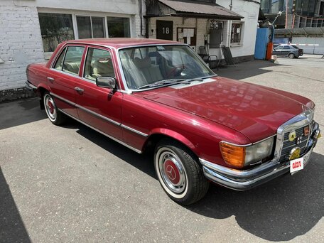 1978 Mercedes-Benz S-Класс 280 I (W116), красный, 1250000 рублей, вид 4