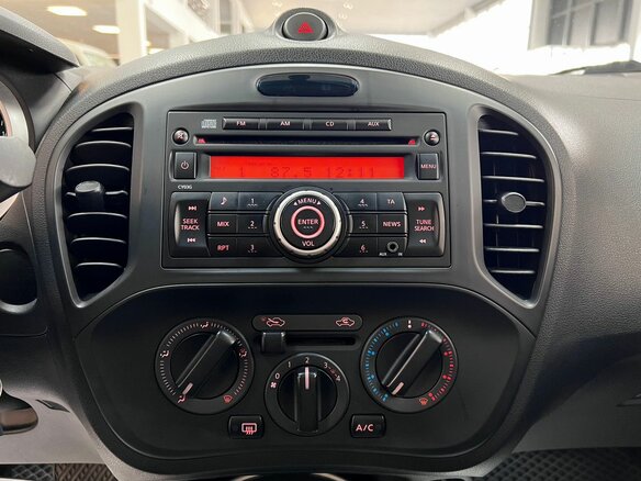 2014 Nissan Juke I Рестайлинг, белый - вид 15