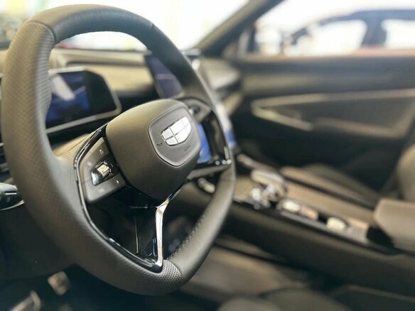 2026 Geely Cityray, голубой, 3311541 рублей - вид 17
