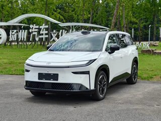 2026 Toyota bZ3X 50 kWh, белый, 2100000 рублей, вид 1