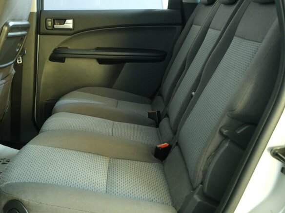 2005 Ford C-MAX I, серебристый, 679000 рублей - вид 17