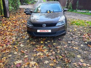 2012 Volkswagen Jetta VI, коричневый, 1000000 рублей, вид 1